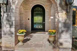 2900 Waterbank Cove, Austin, TX 78746 - Photo 3