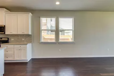 11716 Selkirk Drive, Austin, TX 78653 - Photo 15