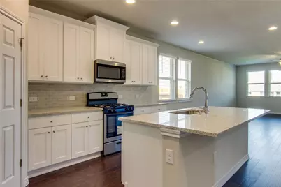 11716 Selkirk Drive, Austin, TX 78653 - Photo 13