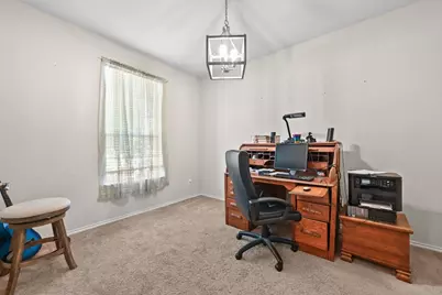 140 Lynn Crest Bend, Buda, TX 78610 - Photo 7