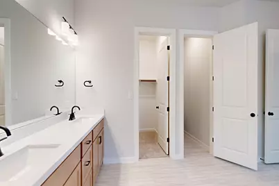 201 Bishop Wood Road, Dripping Springs, TX 78620 - Photo 15