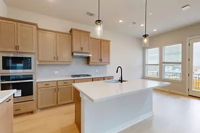 201 Bishop Wood Road, Dripping Springs, TX 78620 - Photo 7