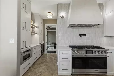 115 Burgess Lane, Austin, TX 78738 - Photo 11