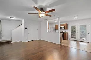 1015 E Yager Ln, Austin, TX 78753 - Photo 11