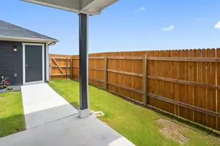 300 Puerto Plata Ave, Bastrop, TX 78602 - Photo 27