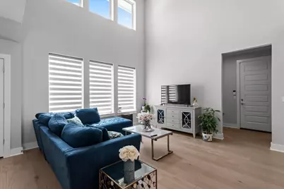 9511 Hamadryas Drive, Austin, TX 78744 - Photo 3