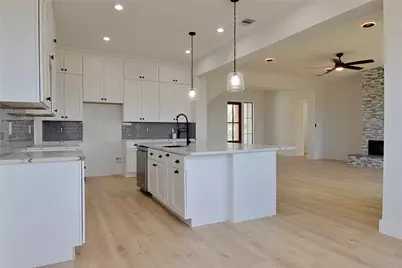 1902 Bay West Blvd Boulevard, Horseshoe Bay, TX 78657 - Photo 7