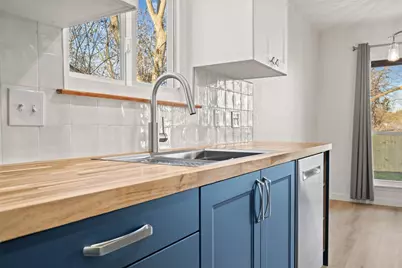 7016 Crosswood Drive, Austin, TX 78745 - Photo 15