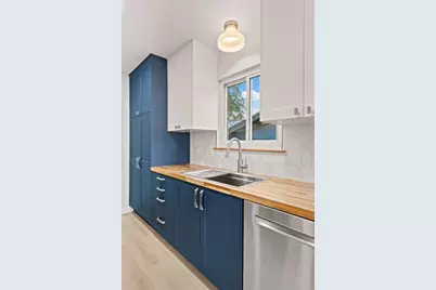 7016 Crosswood Drive, Austin, TX 78745 - Photo 19