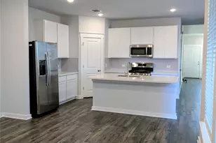 140 Hartson Dr, Taylor, TX 76574 - Photo 7