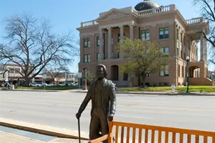 124 White Creek, Georgetown, TX 78628 - Photo 5