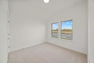 108 Divisadero Dr, Hutto, TX 78634 - Photo 21