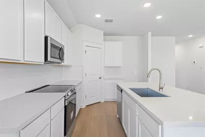 116 Crow Valley Drive, Jarrell, TX 76537 - Photo 3