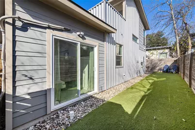 1402 Singleton Avenue #B, Austin, TX 78702 - Photo 23