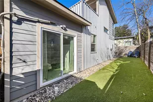 1402 Singleton Ave, Austin, TX 78702 - Photo 23