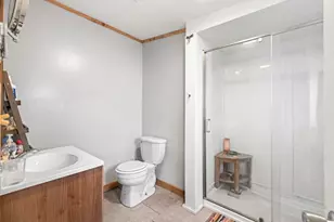 1392 E Market St, Lockhart, TX 78644 - Photo 15