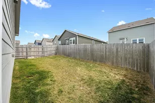 221 Barbary Coast Ln, Jarrell, TX 76537 - Photo 27