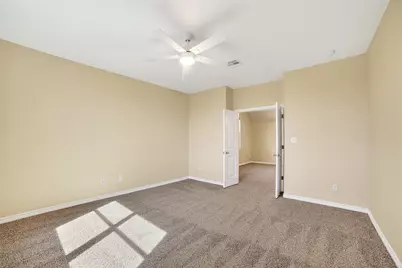 1090 Sussex, Round Rock, TX 78665 - Photo 21