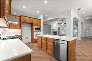 2127 Clear Lake Pl, Round Rock, TX 78665 - Photo 11