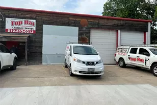 109 E 11th St, Taylor, TX 76574 - Photo 1