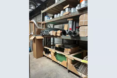 109 E 11th Street, Taylor, TX 76574 - Photo 13