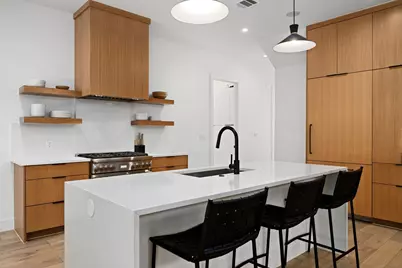 1004 Audrey Court, Austin, TX 78704 - Photo 15