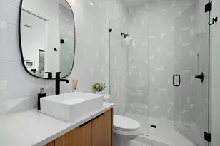 1004 Audrey Ct, Austin, TX 78704 - Photo 19