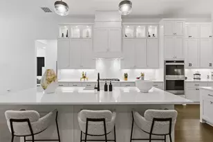 6101 Diversion Cir, Lago Vista, TX 78645 - Photo 11