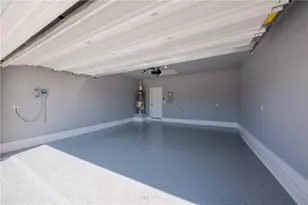 204 Cold Spring Loop, Bastrop, TX 78602 - Photo 5