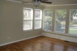 907 W 30th St, Austin, TX 78705 - Photo 9