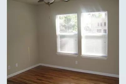 907 W 30th Street #B, Austin, TX 78705 - Photo 7