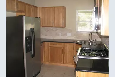 907 W 30th Street #B, Austin, TX 78705 - Photo 3