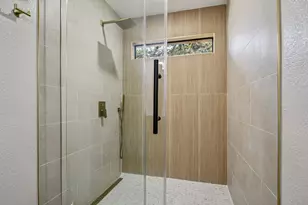 10502 Scotland Well Dr, Austin, TX 78750 - Photo 35