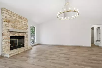 10502 Scotland Well Drive, Austin, TX 78750 - Photo 11