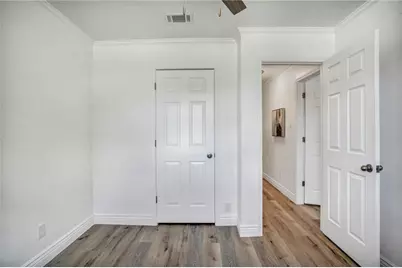 2416 Village Walk, Austin, TX 78744 - Photo 15