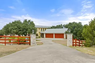 4401 Whirlwind Cove, Spicewood, TX 78669 - Photo 37
