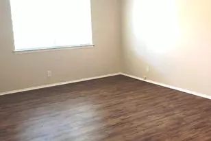 9009 Quail Valley Dr, Austin, TX 78758 - Photo 9