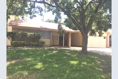 9009 Quail Valley Drive #B, Austin, TX 78758 - Photo 5