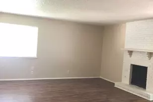 9009 Quail Valley Dr, Austin, TX 78758 - Photo 3