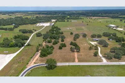1021 E Old Hallettsville Road, Flatonia, TX 78941 - Photo 21