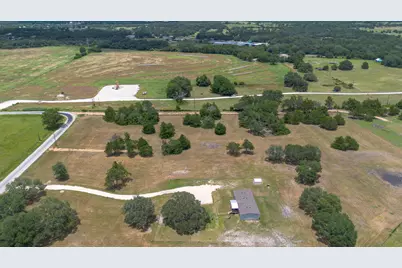 1021 E Old Hallettsville Road, Flatonia, TX 78941 - Photo 23