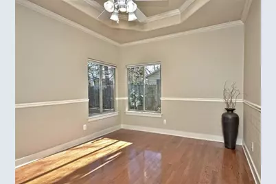 3701 Robinson Avenue, Austin, TX 78722 - Photo 5