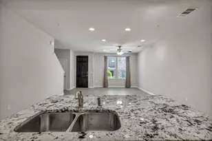 13800 Lyndhurst St, Austin, TX 78717 - Photo 15