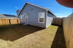 141 Basalt Dr, Maxwell, TX 78666 - Photo 7