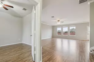 122 Mossy Rock Cove, Hutto, TX 78634 - Photo 27