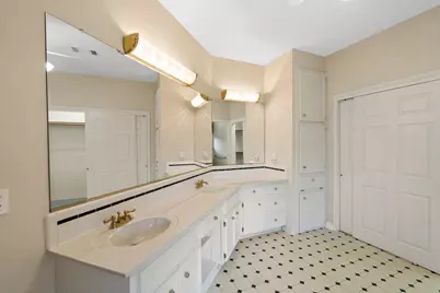 1906 Meadow Ridge Drive, Taylor, TX 76574 - Photo 15
