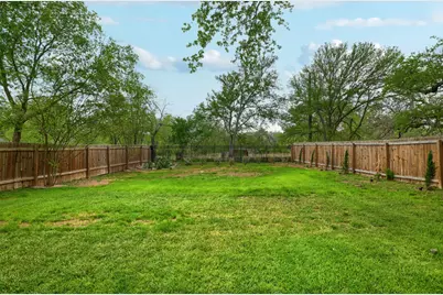 3907 Stonecroft Drive, Austin, TX 78749 - Photo 17