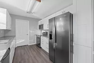 1255 Lovers Ln, Bastrop, TX 78602 - Photo 13