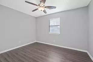 1255 Lovers Ln, Bastrop, TX 78602 - Photo 27