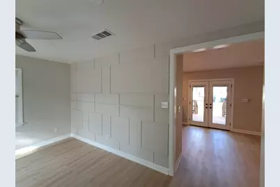 202 Jones Street, Smithville, TX 78957 - Photo 7